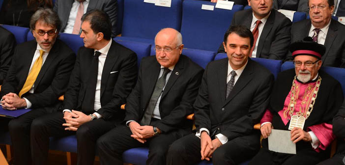 'Yaşamamak ve yaşatmamak için unutmamak'